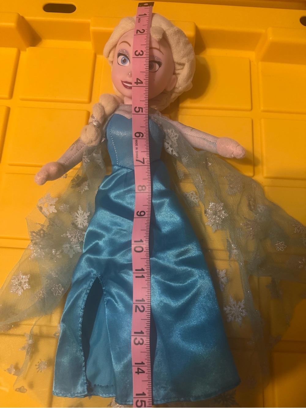 frozen Elsa  Doll with Sparkle Cape - Kids Toy - Picture 4 of 4